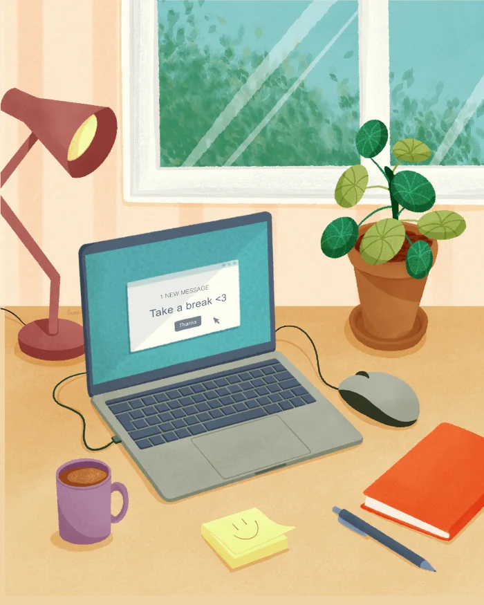 Illustrazione di un angolo home office con laptop, pianta Pilea, tazza di caffè e finestra. Sullo schermo, un popup con testo “Take a break”
